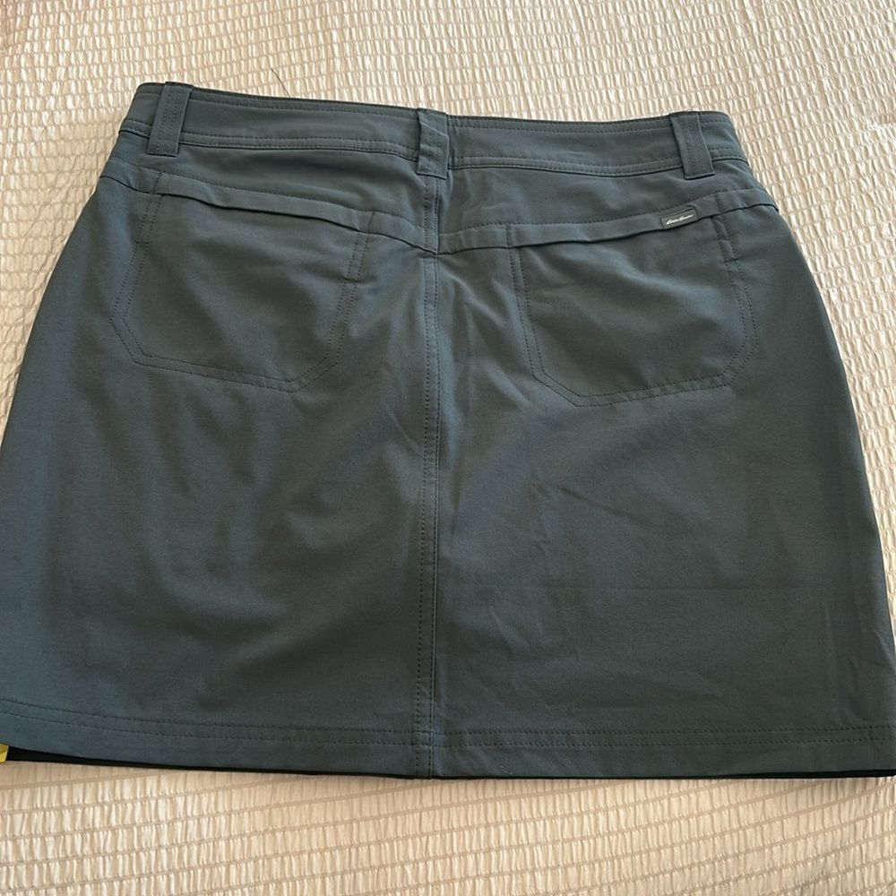 Eddie Bauer Women's Adventurer 2.0 black Skort size 6 - Picture 4 of 12